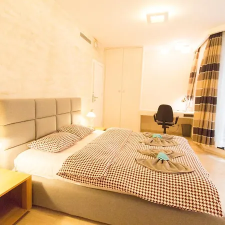 4 Krawiecka Apartmán